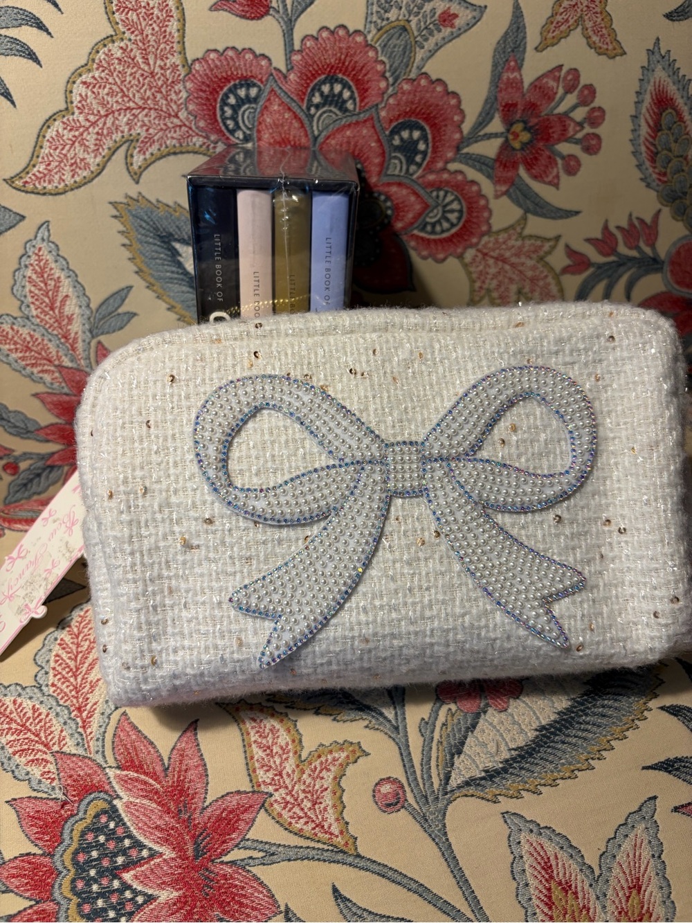Bow Fancy Cosmetic Pouch in White NWT